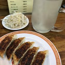 餃子×レモンサワー