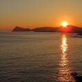 東シナ海に沈む夕陽の絶景
