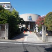 地下鉄三田線春日駅から北西に20分程度のエリアにあります。