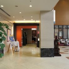 「ANAクラウンプラザホテル米子」、そのロビー階に…