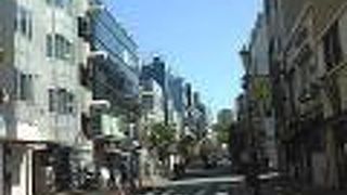 平日午前中の商店街