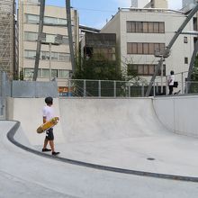 スケート場あり