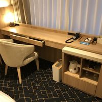 広くて使いやすいテーブル