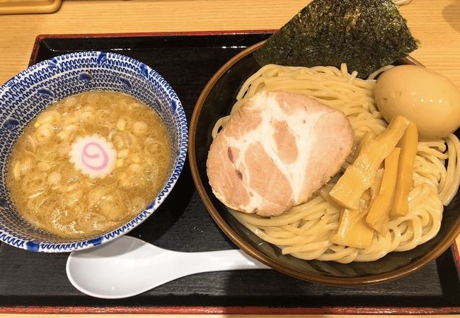 並盛でもすごい麺の量