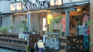 独特な東南アジア的な雰囲気の和風料理居酒屋