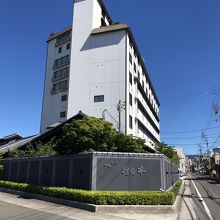 湯元こんぴら温泉華の湯　紅梅亭