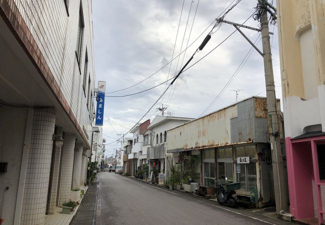 飲食店が多いです