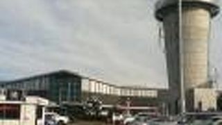 コンパクトな空港