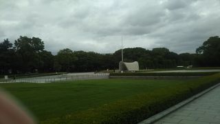 平和式典が行われる公園