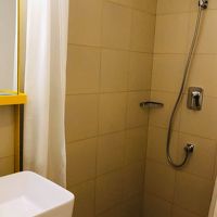 お湯が出るホテルを選びました。