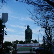 日本一の弘法大師像がある今山大師
