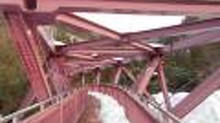 山中温泉の大聖寺川にかかる人道橋