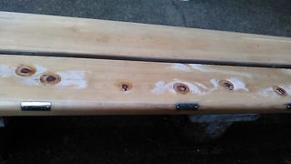 椅子も固くて座り心地がとても悪かったです