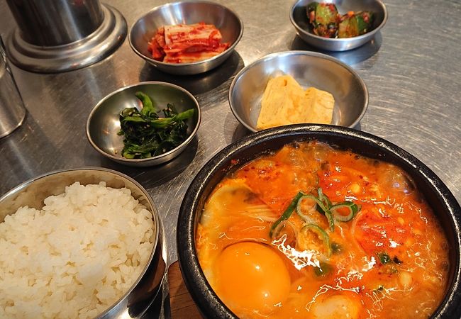 韓国料理 OMONI