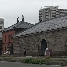 旧小樽倉庫を利用した観光案内所