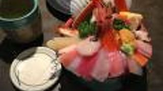 ゴージャスな海鮮丼が食べられる　金沢の名店