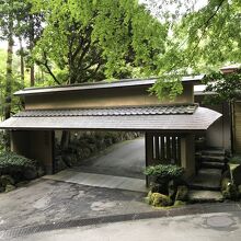 海石榴 つばき へ 晴れの日はたこむすびを買って 湯河原温泉 神奈川県 の旅行記 ブログ By Nomadic Dreamさん フォートラベル