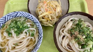 朝うどんが楽しめます
