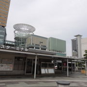 JR高松駅の近くにあります