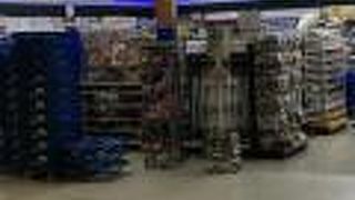 土産コーナー広い