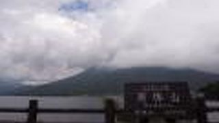 湖とセットで景観です