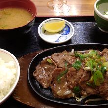 牛たん塩焼き定食