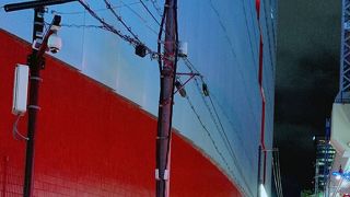 天井にはくじら