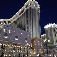 Ｔｈｅ Ｖｅｎｅｔｉａｎ ＆ Ｔｈｅ Ｐａｌａｚｚｏ