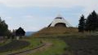 眺望の良い広い公園です。