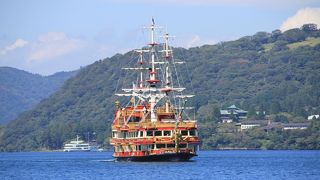 芦ノ湖の遊覧船です