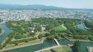 歴史を感じる公園