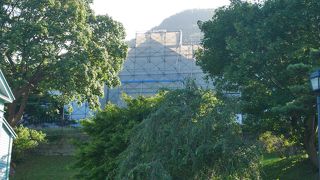 現在大規模修復中