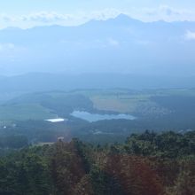 茨木湖をのぞむ