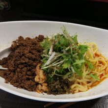 四川担担麺 阿吽 北浦和店