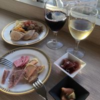 ラウンジ　カクテルタイム