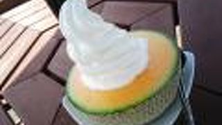 「サンタのヒゲ」で有名なお店です。