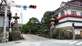 言わずと知れた、ありがたい観光地☆