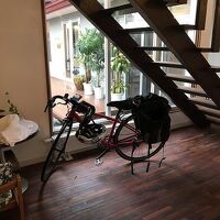 屋内に自転車を置かせてもらいました。