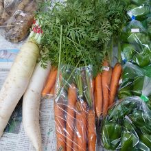人参が細っそい！でもちゃんと料理したらうまそう！