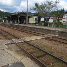 恵那方面行きホーム