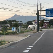 七飯町から見た駒ヶ岳