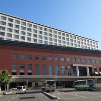 JR「奈良」駅直結、とても便利です