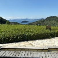 お風呂からの景色もおよそこの方向（ここは足湯）