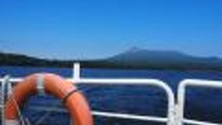 ガイドさんの話も楽しく充実した遊覧船観光