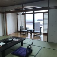 おおよそ10畳程のお部屋でとてもゆったりできました