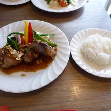 ランチ（若鶏ガーリックソテー）