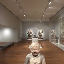 Asia Pavilionの展示物