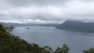 雰囲気のある湖
