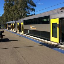 2階建てのダブルデッカー車両で全路線運行