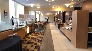 現在はクラブラウンジとして使用されています